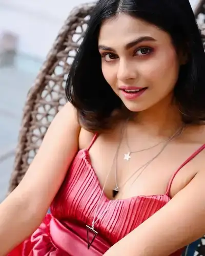 Call Girls Service in Murtijapur